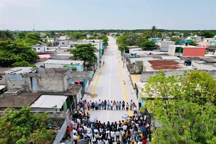 Unánue inaugura pavimentación en concreto hidráulico en la colonia Miguel Alemán