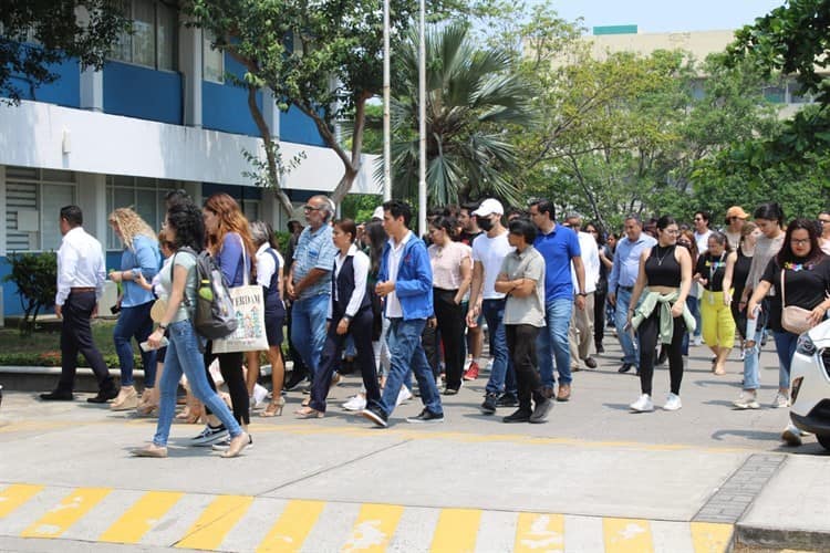 Participa Universidad Cristóbal Colón en Primer Simulacro Nacional 2023