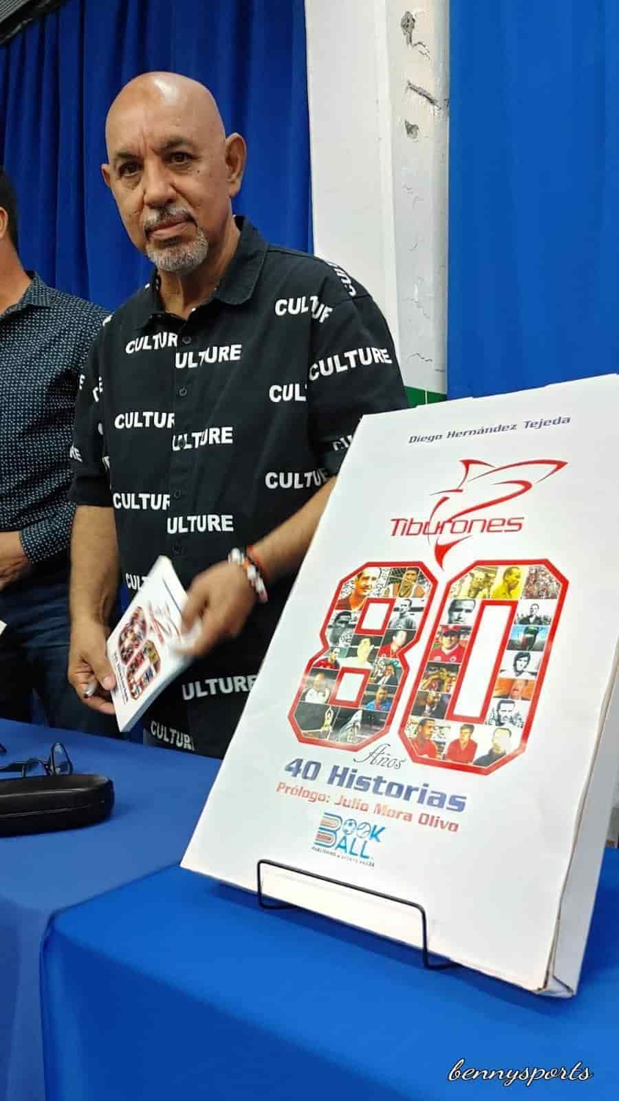 Presenta periodista Diego Hernández libro histórico