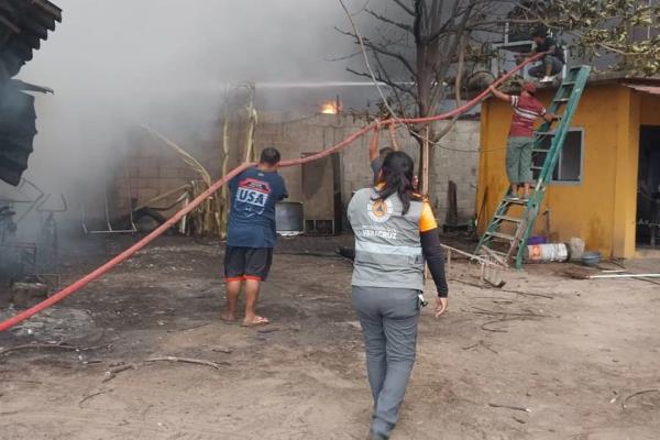 ¡Le cae multota! Recicladora incendiada en Veracruz deberá pagar 5 mdp