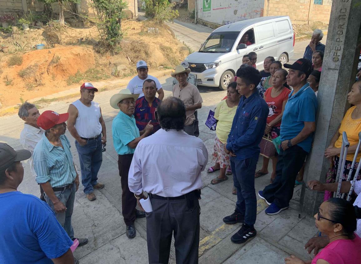 ¡Se plantan frente a CAEV! reclaman agua en Sayula de Alemán (+Video)