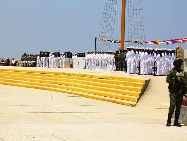 Conmemoran en Coatzacoalcos la gesta heroica del puerto de Veracruz