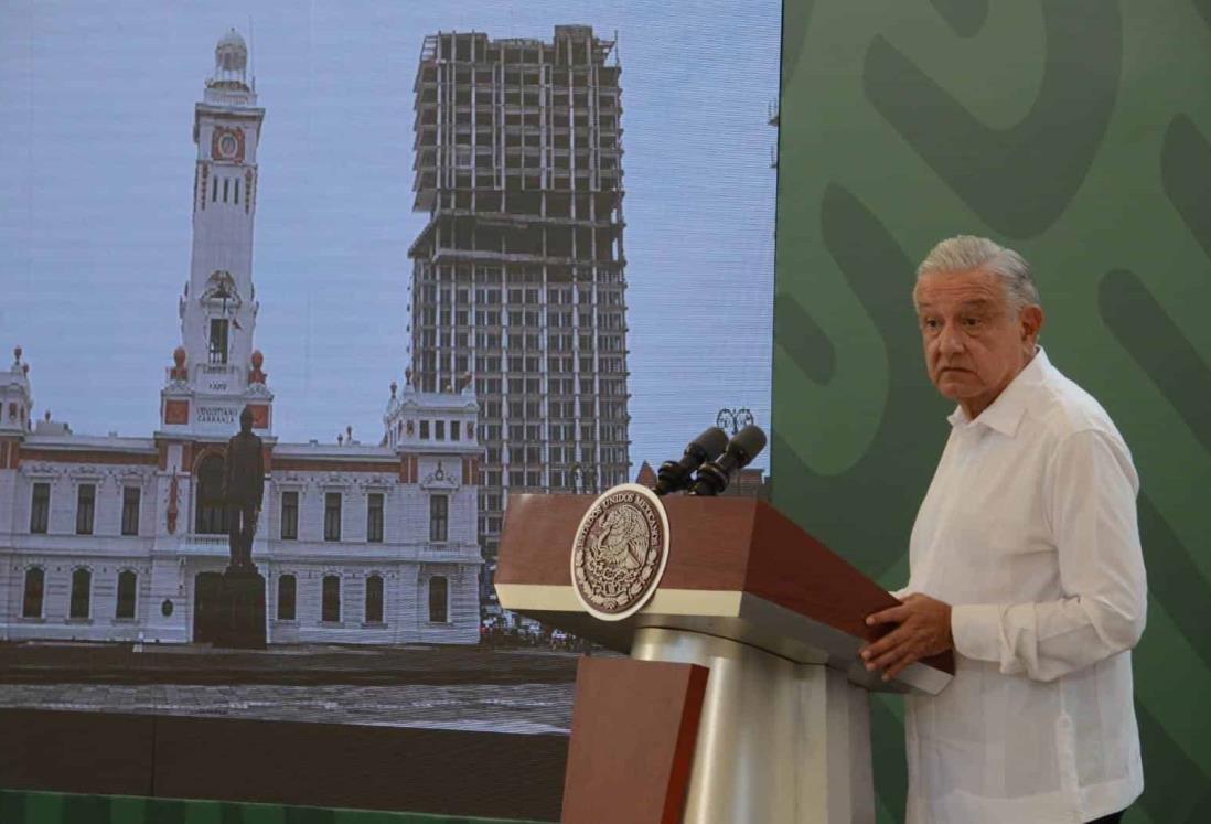 Juez que autorizó Torre Centro de Veracruz debe ser denunciado: AMLO