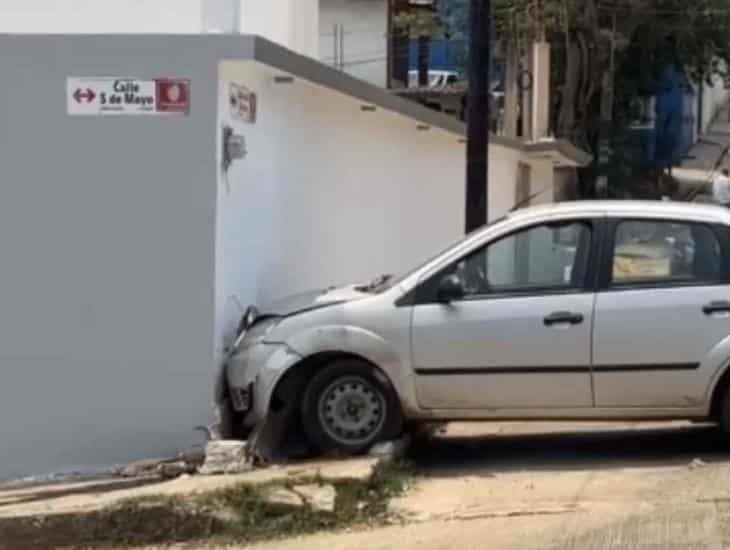 Se queda sin frenos y choca contra vivienda en el sur de Veracruz (+Video)