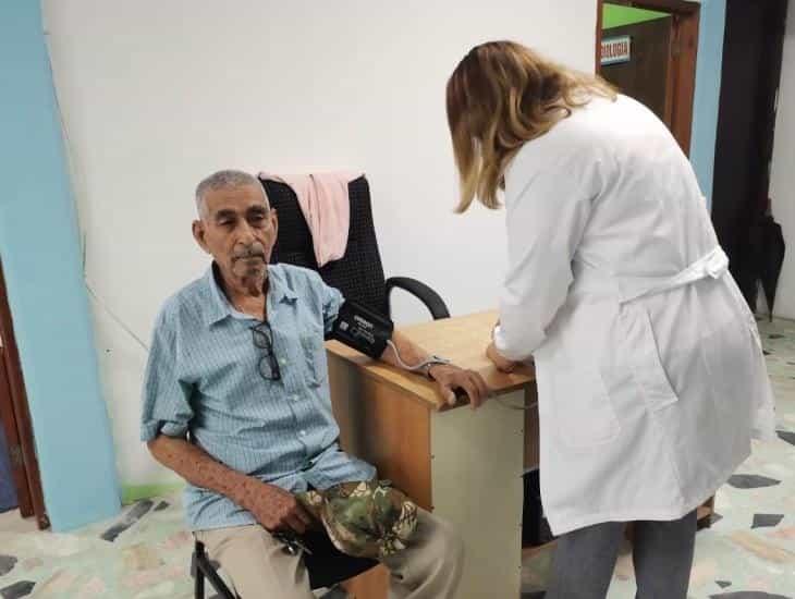 Amplían los servicios de salud a bajo costo en Nanchital