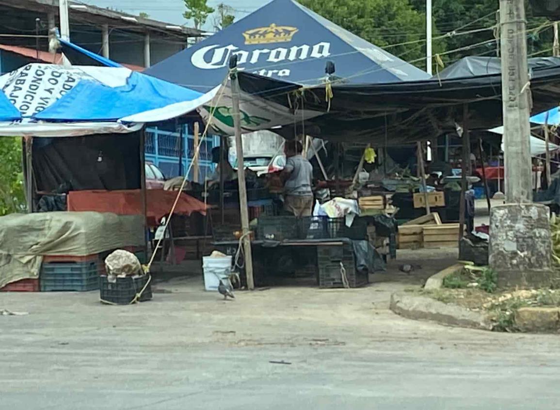 Habrá mesa de dialogo;  ante quejas de vecinos, comerciantes deberán desalojar avenida