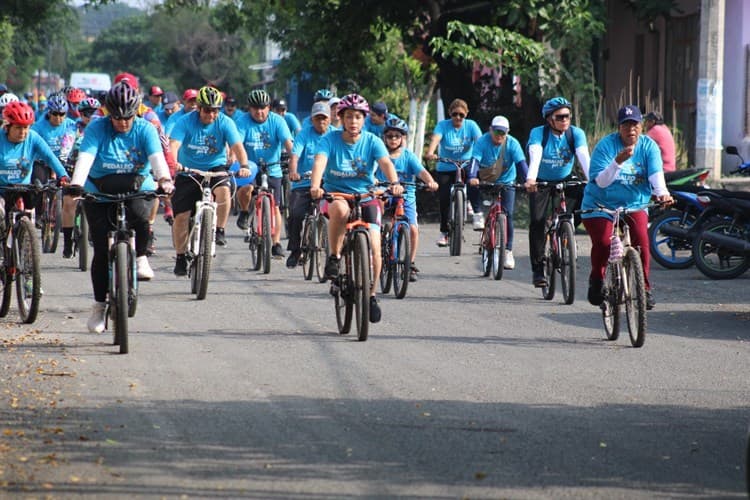 Realizan rodada “Pedaleo por ti” para niños con autismo en Úrsulo Galván