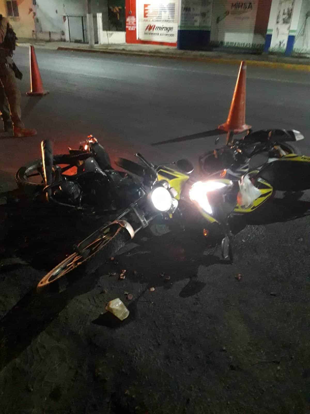 Choque entre motos deja 2 heridos en Cardel