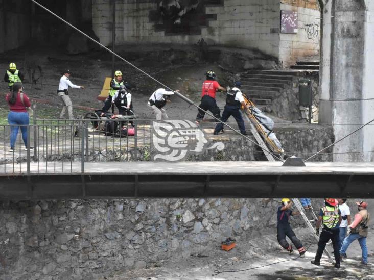 Localizan cadáver de hombre en río Orizaba; habría caído de puente