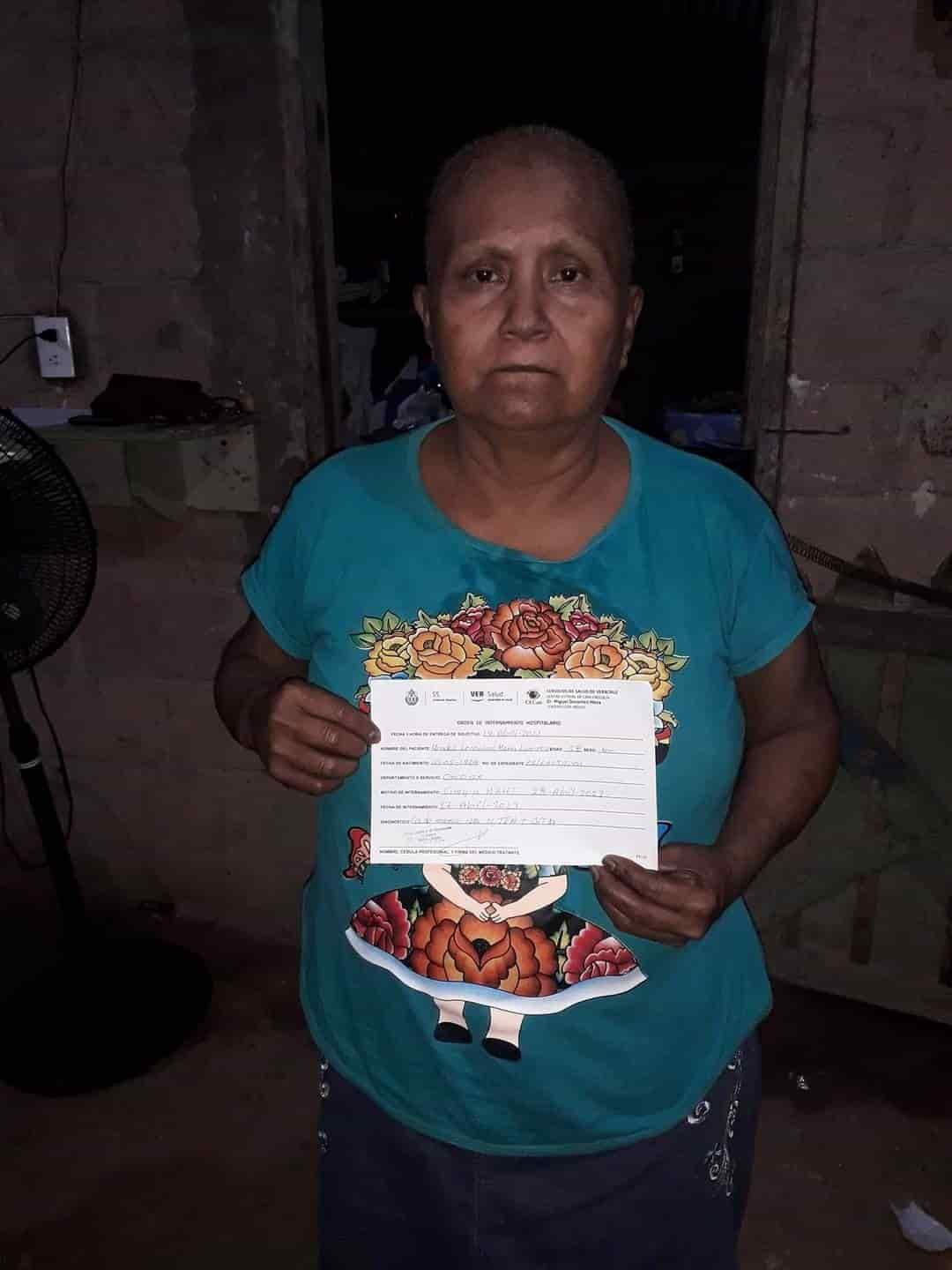 Pide ayuda familia de fémina con cáncer de mama