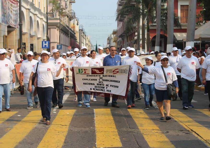 Descartan desfile por el Día del Trabajo en Veracruz