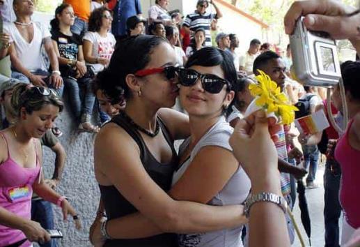 Habrá Besatón Lésbico en el zócalo de Veracruz