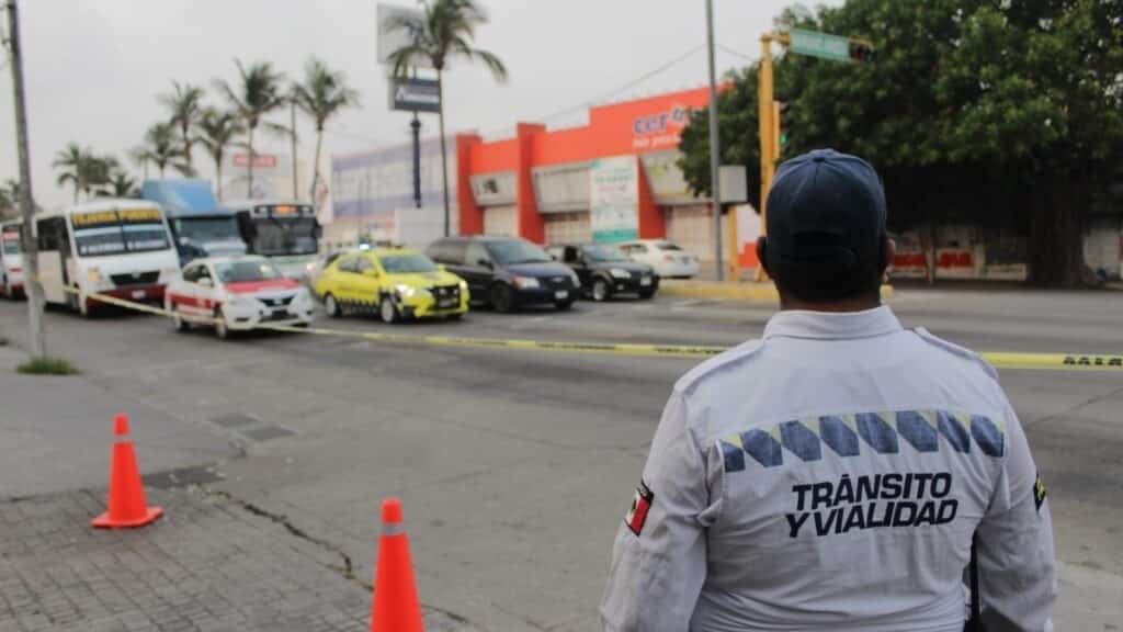 ¿A dónde va el dinero? Tránsito de Veracruz cobra hasta 3 mil 500 infracciones al mes