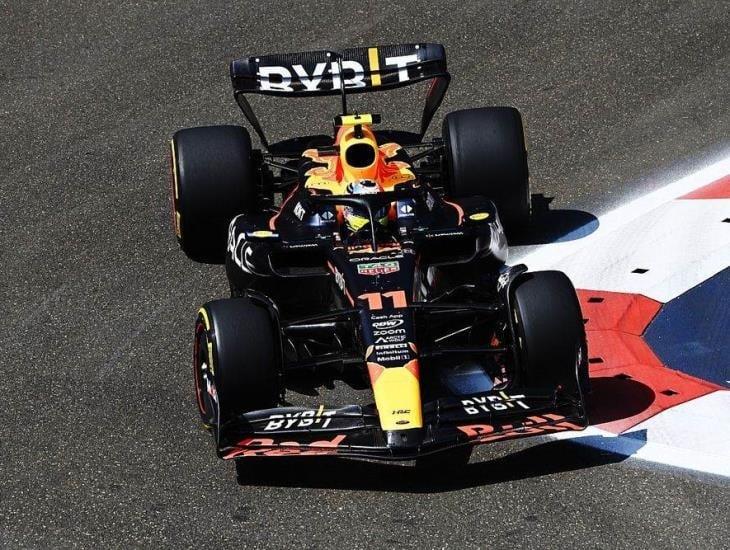 Después de un mes sin F1, así le fue al Checo en el GP de Azerbaiyán