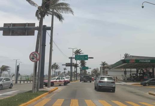 Norte deja sin funcionar varios semáforos de Veracruz