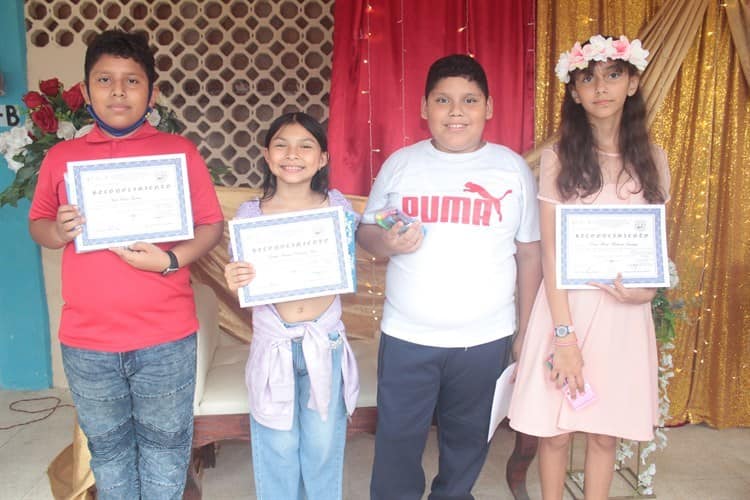 Agua Dulce celebró el día del niño