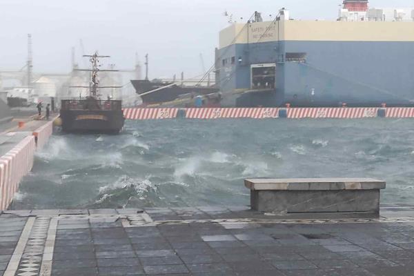 Intensos vientos superan los 105 Norte km/h en Veracruz (+Video)