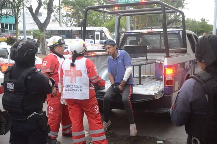 En riña, agreden a hombre con un machete en avenida de Veracruz(+Video)