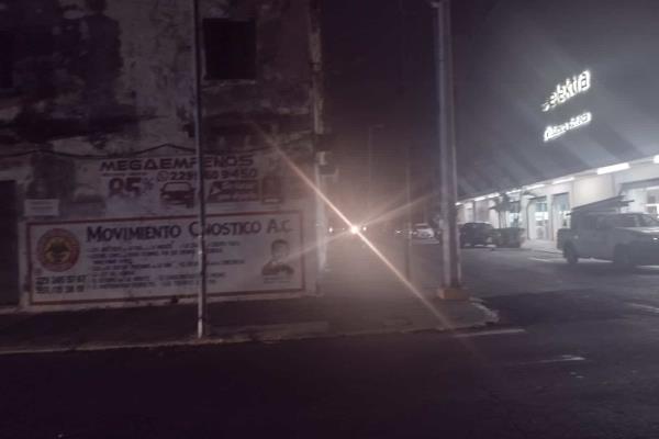 ¡Atento! Reportan apagones en calles del centro de Veracruz