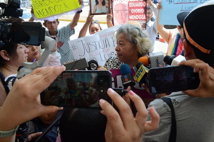 Familiares de María Luisa piden ayuda a Marcelo Ebrard para hacer justicia por su muerte