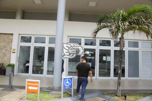 Retoma Gobierno de Veracruz expedición de licencias