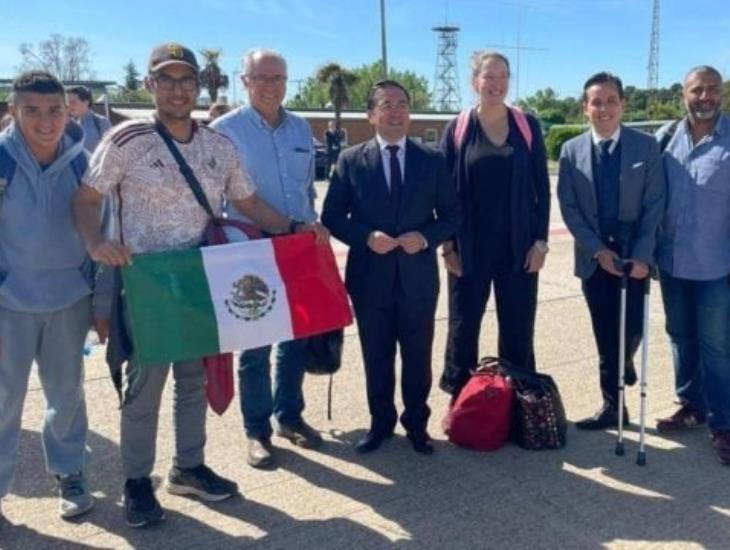 Continúa evacuación de mexicanos de Sudán; ya van once