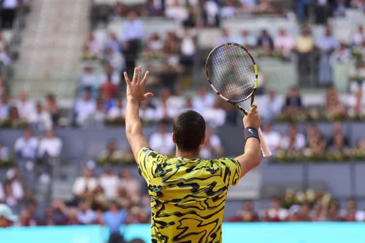 Supera Carlos Alcaraz a ruso Khachanov