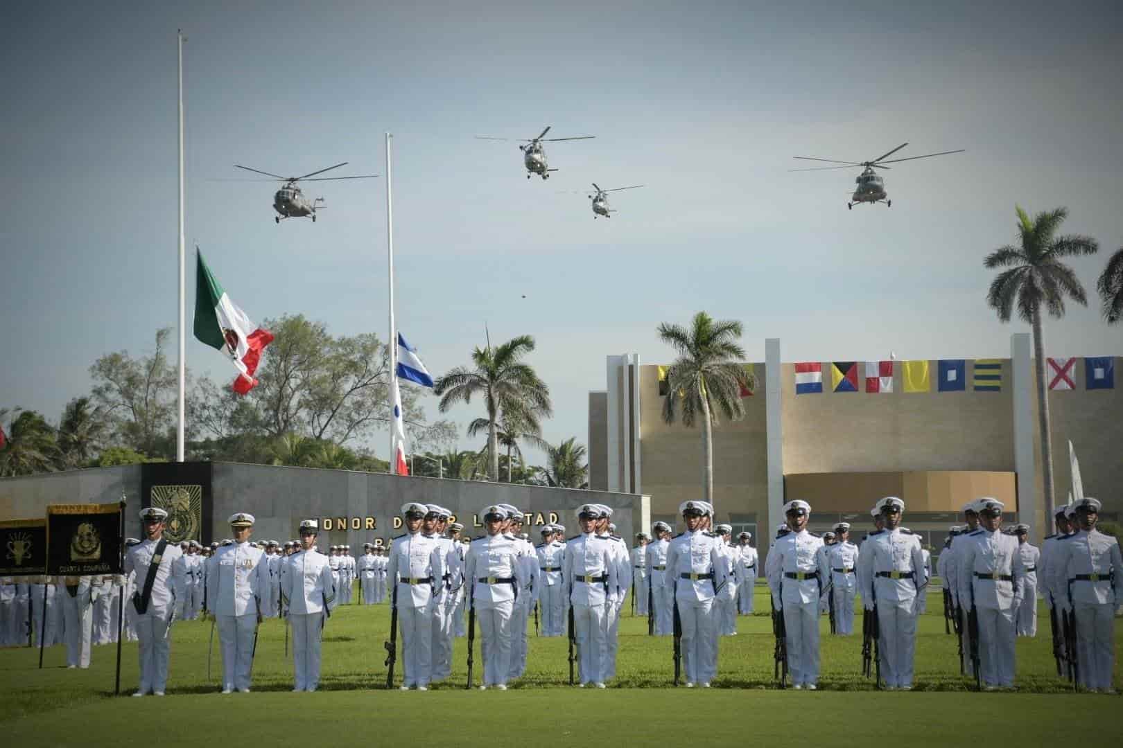 Nombran al vicealmirante José Manuel Salinas Pérez como nuevo director de la Heroica Escuela Naval