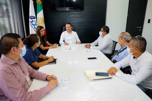 Tras los resultados de Consulta Infaltil, Unánue se reúne con vocal del INE