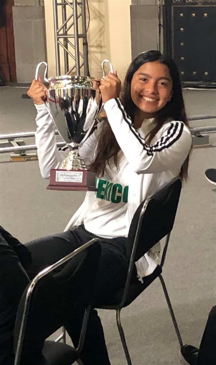 AMLO celebra triunfo de niños de NL en torneo mundial de futbol