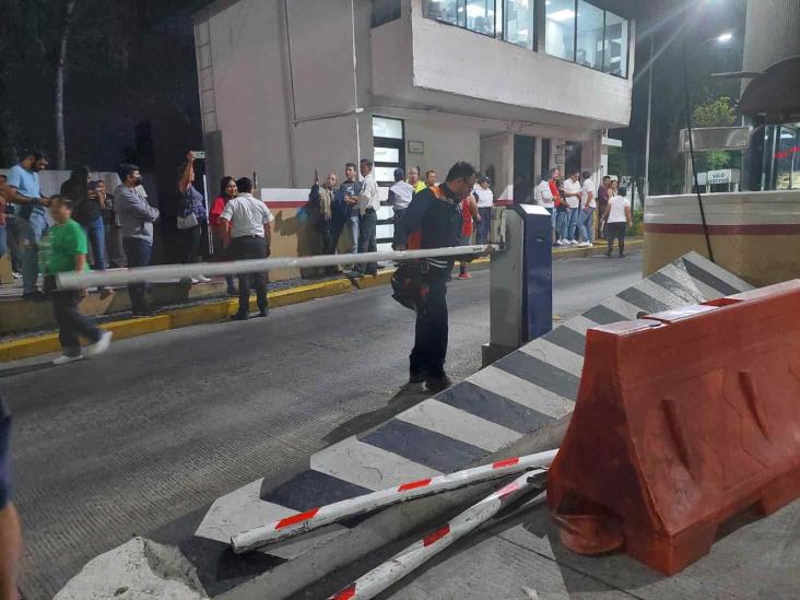 Inicia el paso sin pago en caseta de Fortín