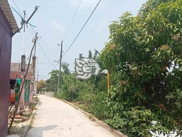 ¡Llevan días sin agua!, Fallas eléctricas afectan distribución de agua potable en Moloacán