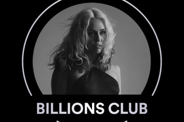 Un billón de gracias: Miley Cyrus agradece billón de streams de Flowers en Spotify (+Video)