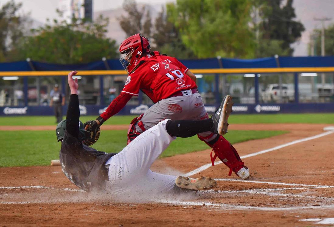 Blanquean a El Águila en casa de Bravos