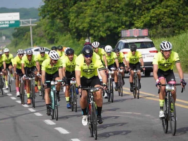 Reducirán carriles en la Riviera Veracruzana por carrera ciclista internacional