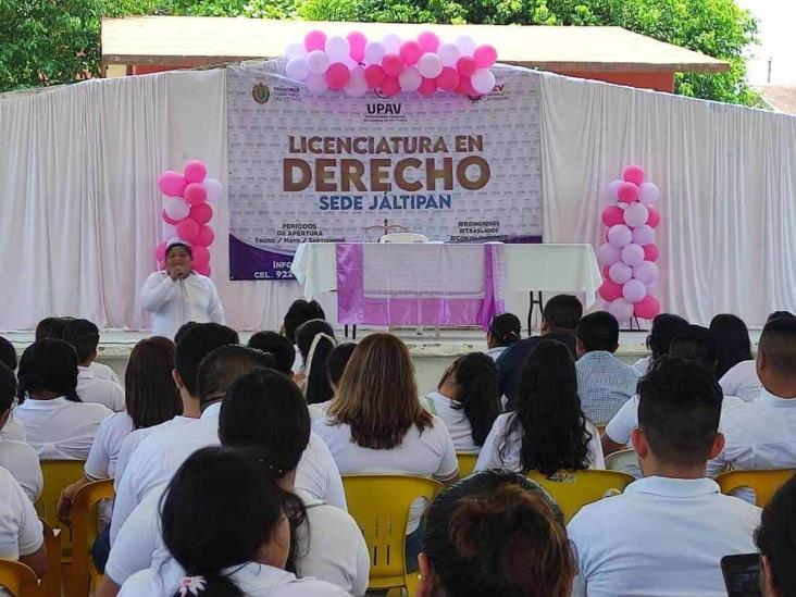 Inicia cuatrimestre en la UPAV de Jáltipan con taller de emociones