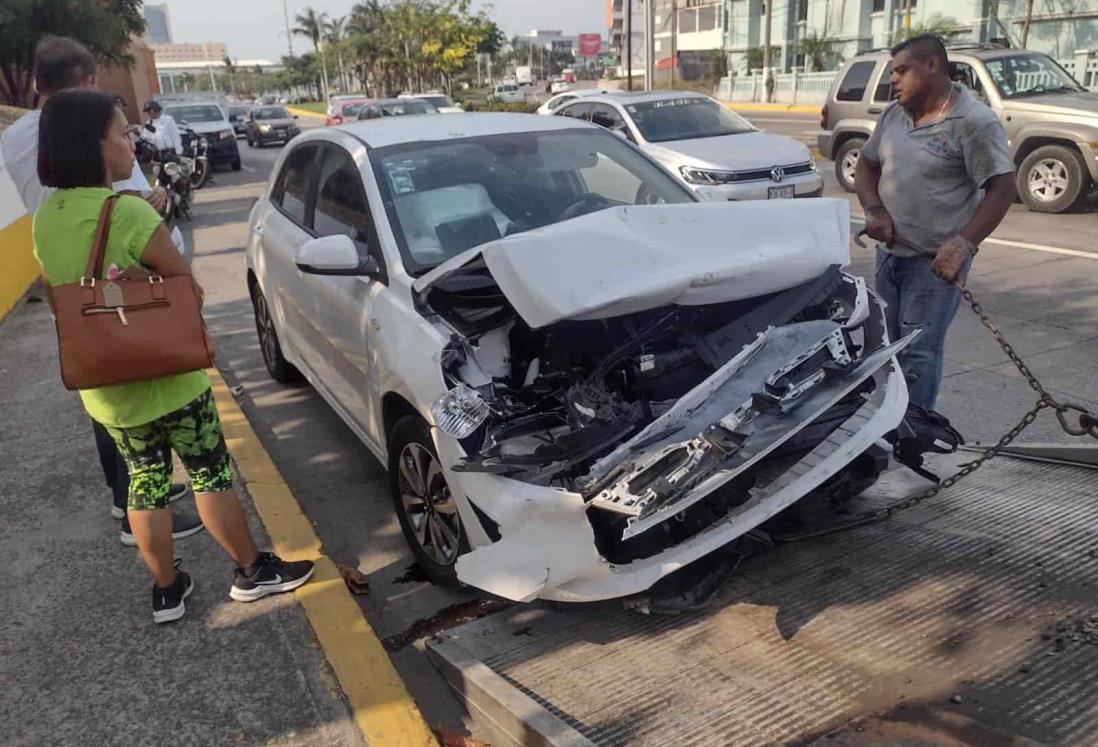 Se registra carambola en bulevar de Boca del Río