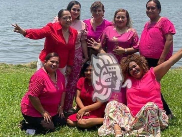 Claudia de Hidalgo coronó festejo por el ‘Día de las madres’