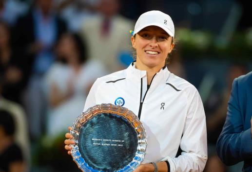 ¡En la cima del mundo! Iga Swiatek domina el tenis mundial