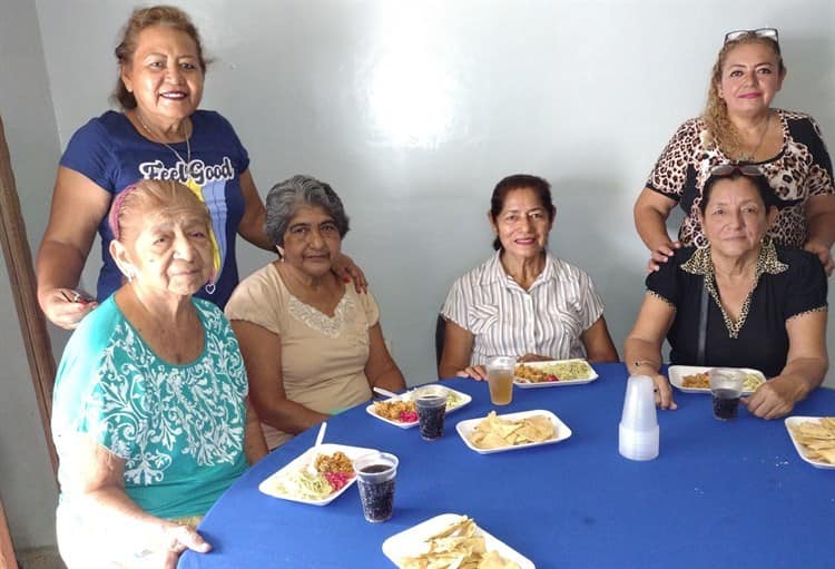 Felices mamás en su especial día