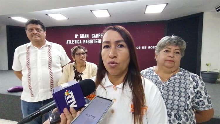 Hay déficit de 26 mil horas en secundarias técnicas y generales del sur (+Video)