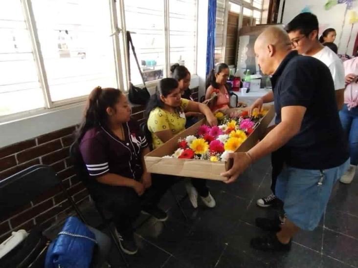 Celebran a madres especiales en CAM de Orizaba