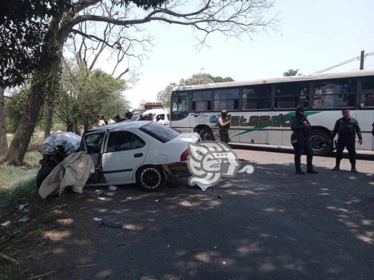 Zafarrancho y dos heridos tras accidente en la Córdoba-Veracruz