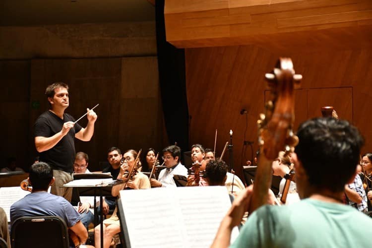 Invitan a concierto de la Orquesta Filarmónica en el Foro Boca