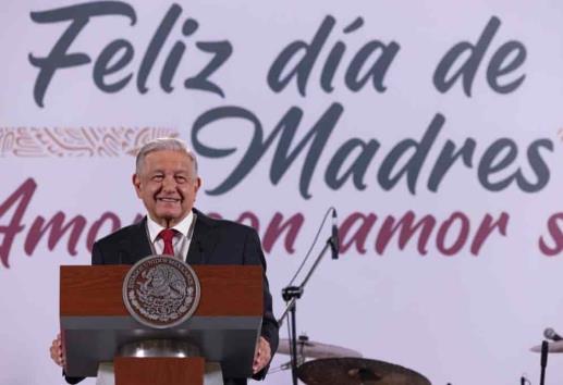 AMLO a Morena: Ni tapados, ni dedazos en candidaturas