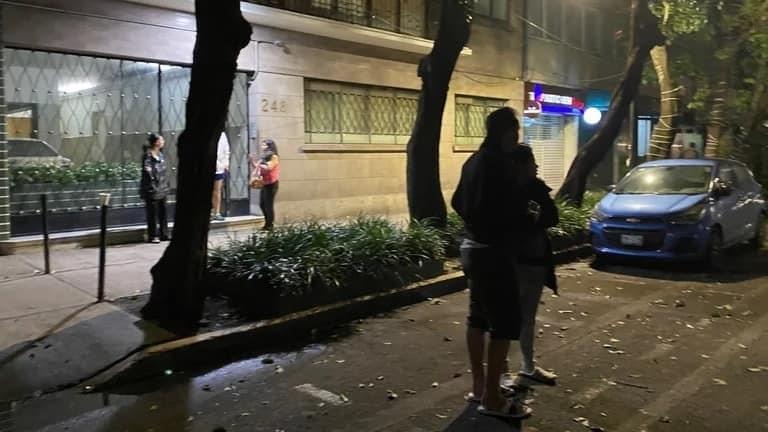 Sismo con epicentro en CDMX sorprende a capitalinos; van 8 réplicas