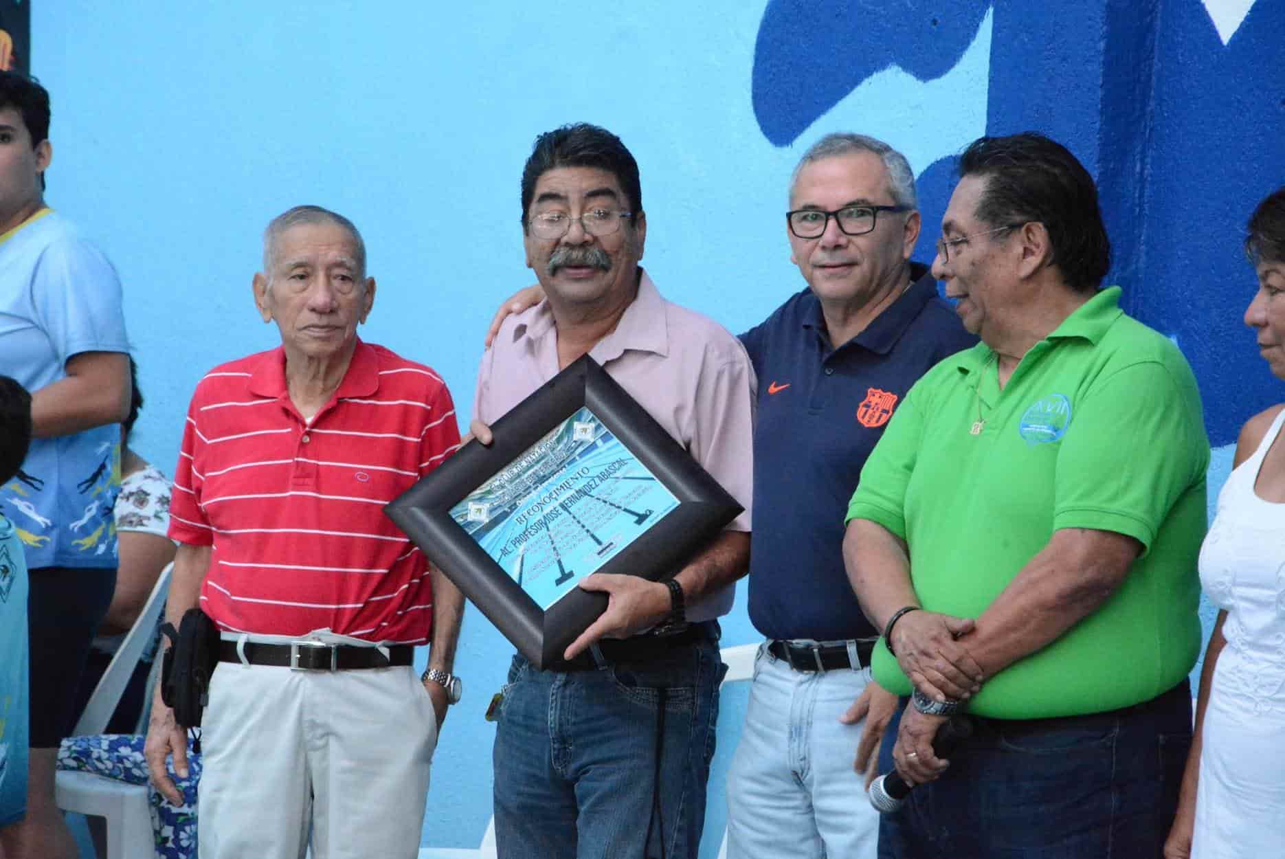 Fallece José Hernández Abascal, reconocido entrenador de natación en Veracruz