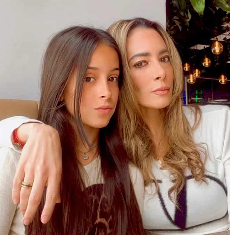 Damas de nuestra sociedad fueron festejadas por el Día de las Madres