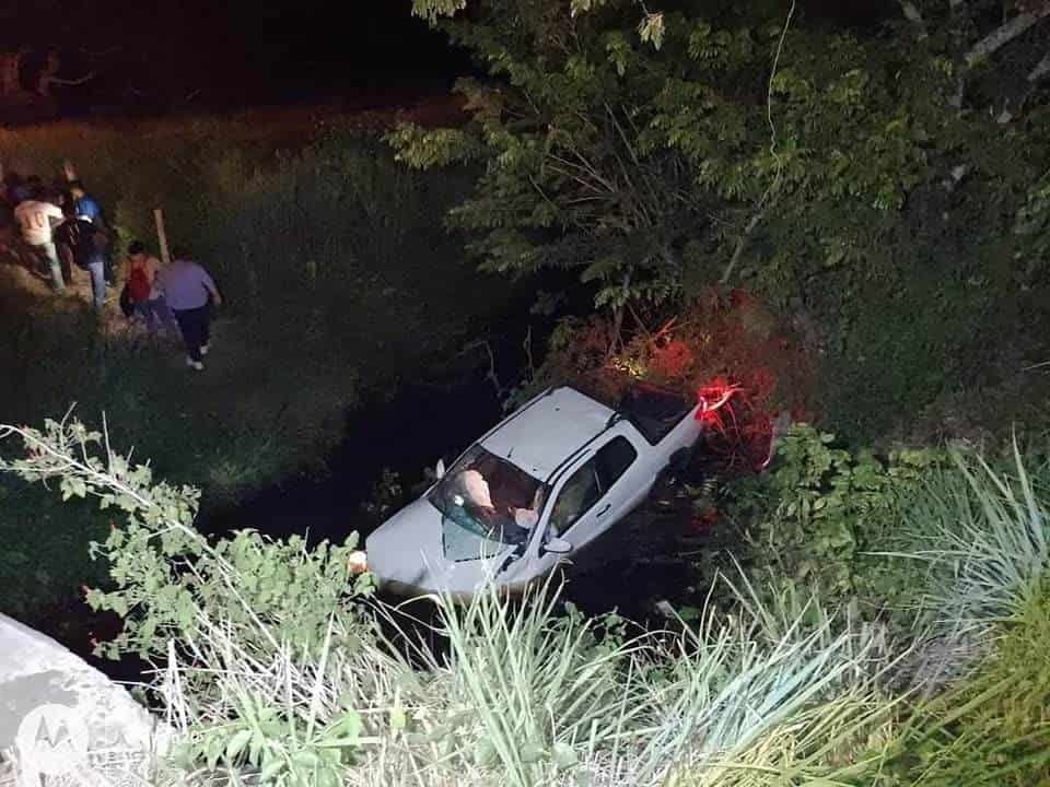 Accidente en la Mixtequilla moviliza a los cuerpos de rescate