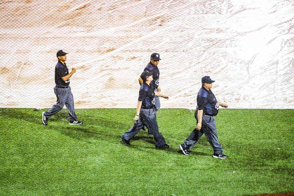 Suspenden juego de El Águila por lluvia en el Beto Ávila